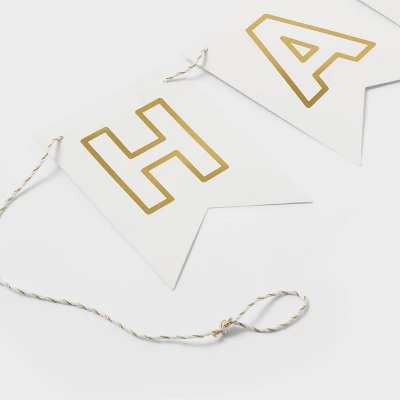 "Happy Birthday" Party Banner White/Gold - Spritz™ 2 "Happy Birthday" Party Banner White/Gold - Spritz™ - Image 2