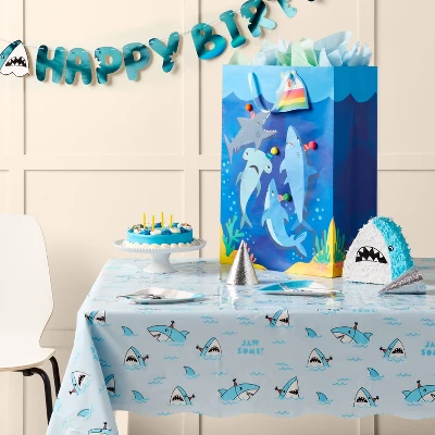 XL Gift Bag Jumbo Sharks - Spritz™ 1 XL Gift Bag Jumbo Sharks - Spritz™