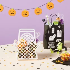Boo Basket Ghost - Spritz™