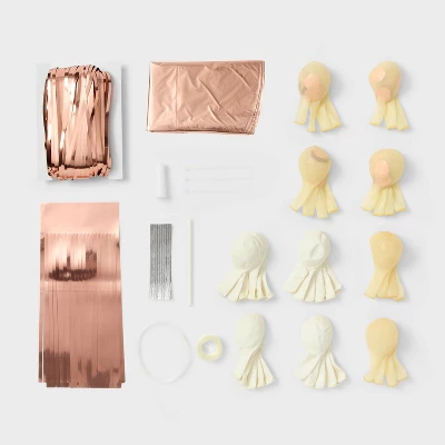 48ct Balloon Arch Garland Décor Kit With Backdrop Rose Gold - Spritz™ 2 48ct Balloon Arch Garland Décor Kit With Backdrop Rose Gold - Spritz™ - Image 2